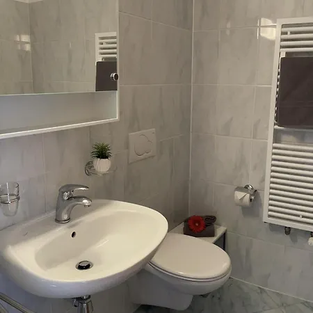 Al Lido By Fewotessin 로카르노